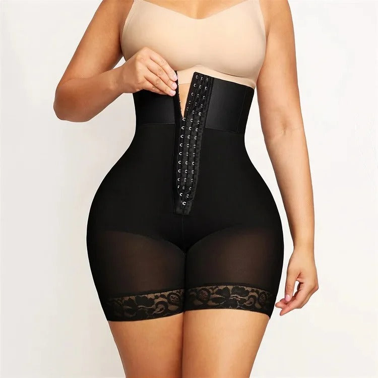 Short Gainant Invisible – Taille Affinée & Fesses