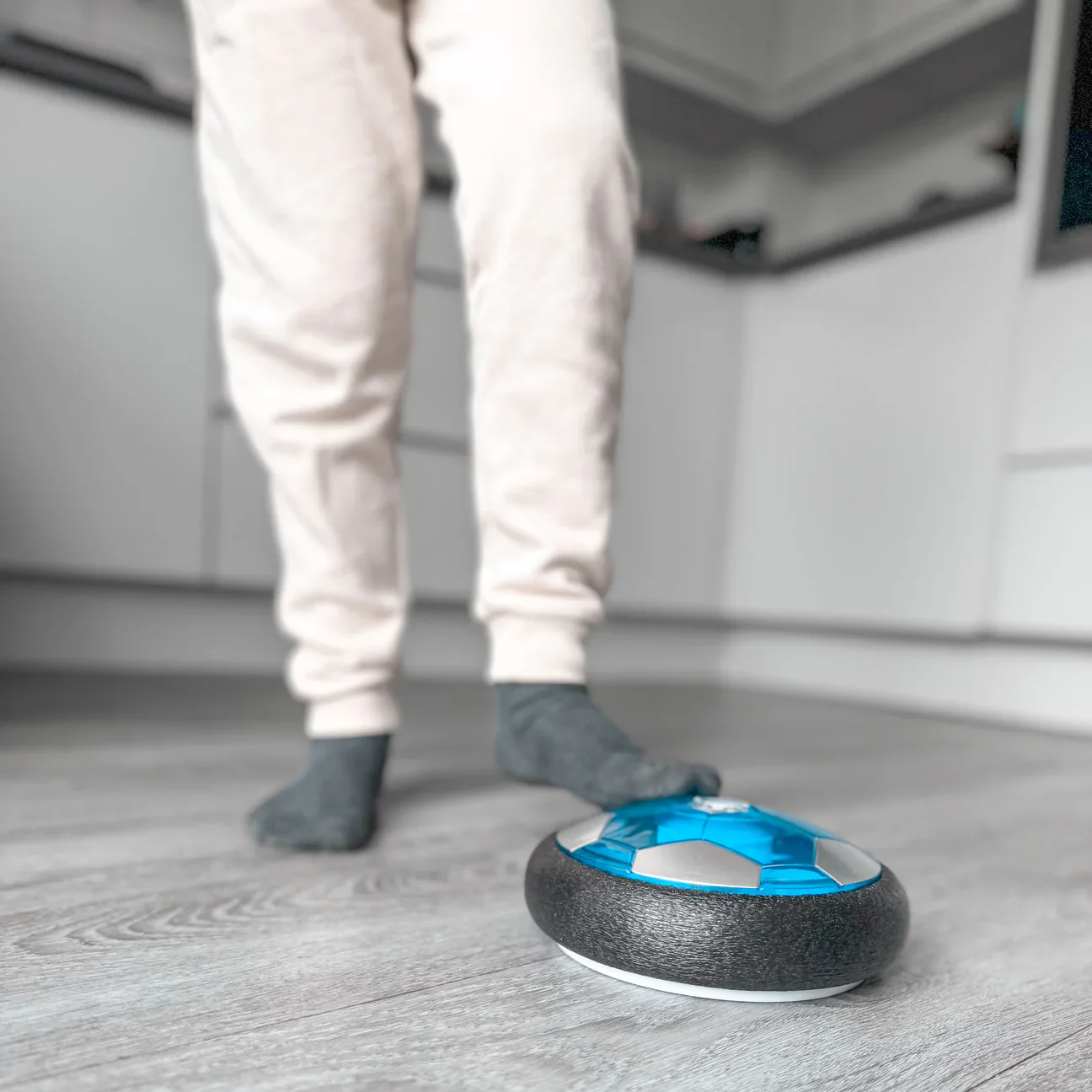 LED Hover Football – Ballon Flottant à LED pour Jeux Indoor & Outdoor